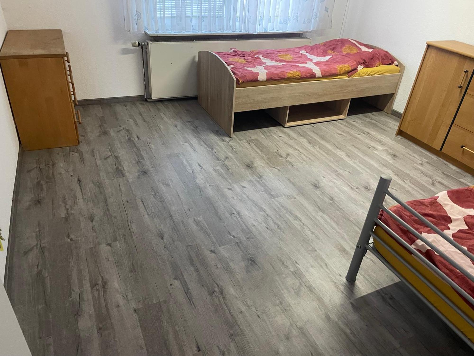 Haus Dambacher - Arbeiter-Monteurzimmer 뉘르팅엔 외부 사진